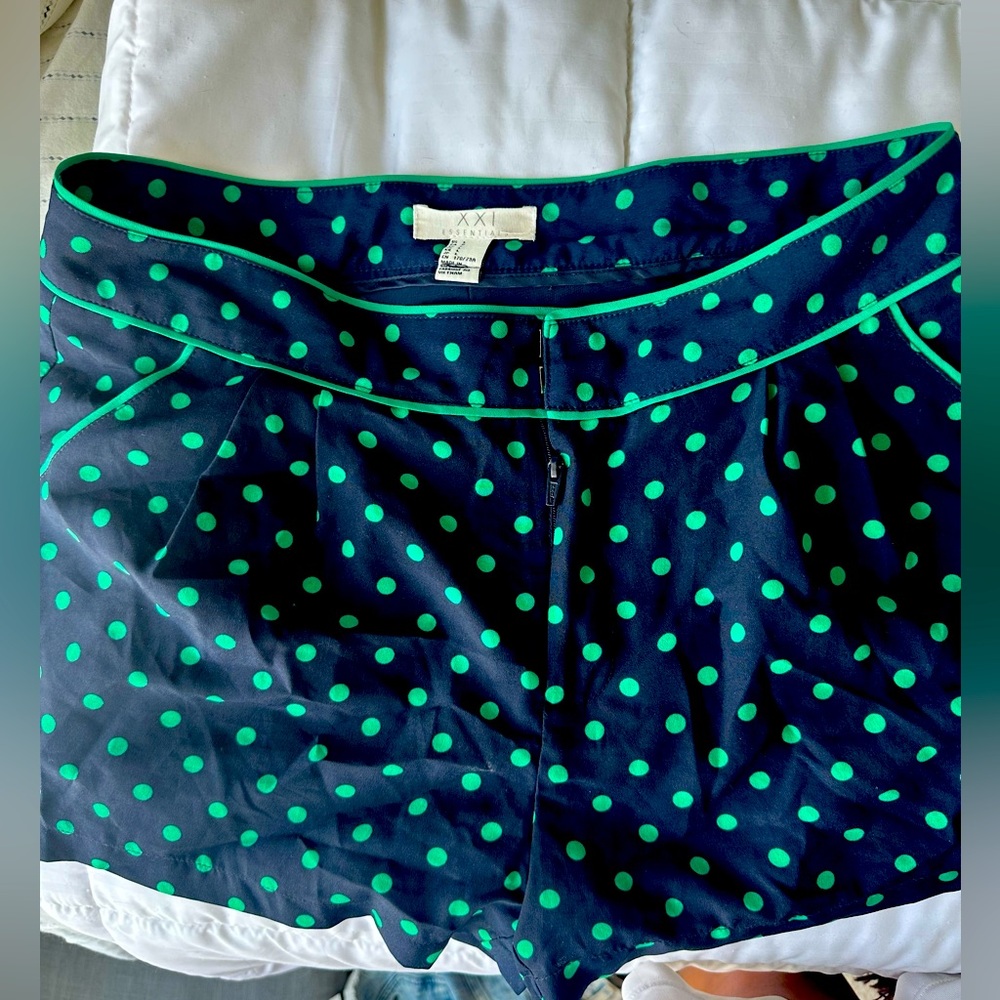 Forever 21 polka dot shorts